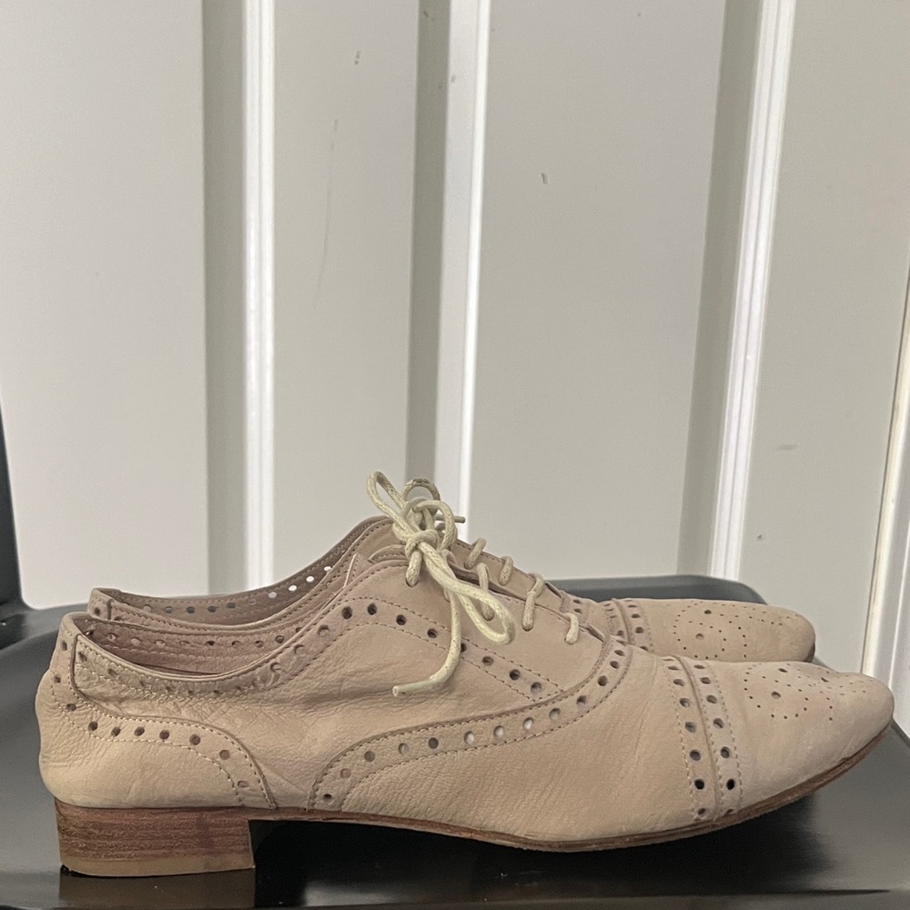 Vero Cuoio Cream Women’s Leather Flats size 37